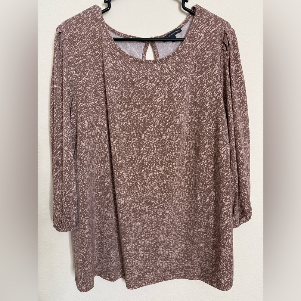 ADRIANNA PAPELL long sleeve mauve and white polka dot blouse